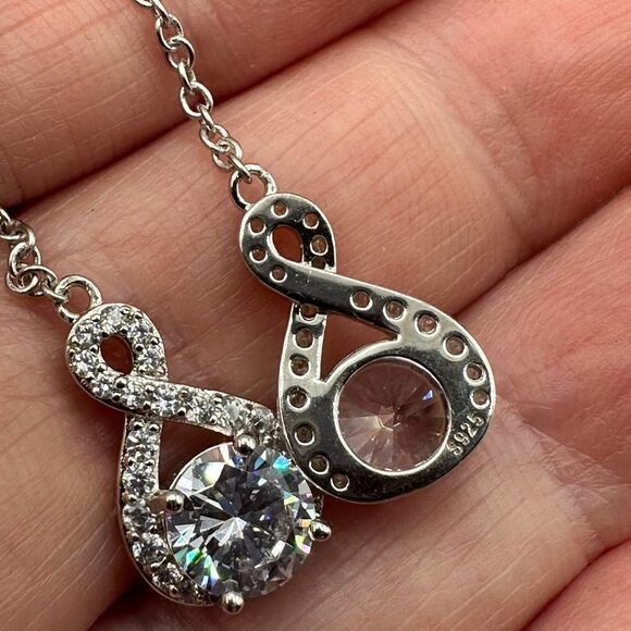 Y Shape Lariat Double Layered Adjustable CZ Necklace - Picture 9 of 9